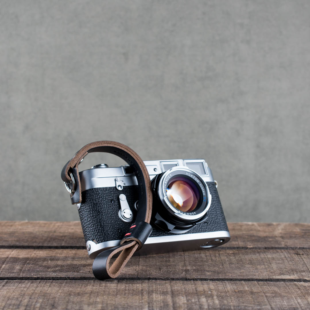 Welp Oxford Leather Camera Wrist Strap | Black | Leica, Nikon, Fujifilm FD-15