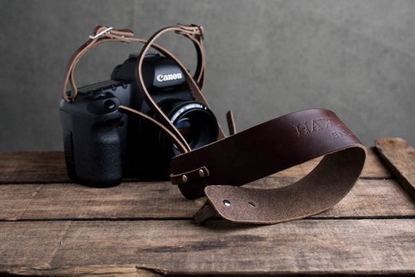 Hawkesmill-Borough-Brown-Leather-Camera-Strap-Canon-5D-Mark2-1