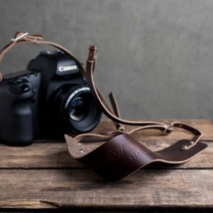 Hawkesmill-Borough-Brown-Leather-Camera-Strap-Canon-5D-Mark2-2
