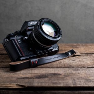 Hawkesmill-Oxford-Black-Leather-Camera-Strap-Nikon-F3-2