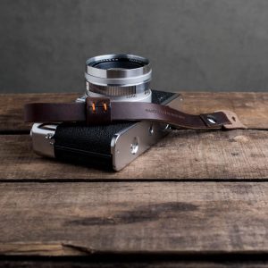 Hawkesmill-Oxford-Brown-Leather-Camera-Strap-Nikon-Yashica-Electro-1