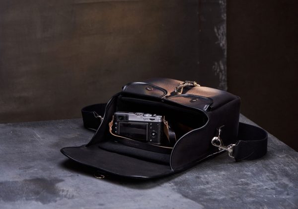 Hawkesmill-Small-Bond-Street-Camera-Bag-Interior