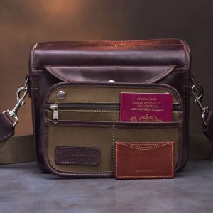 Hawkesmill-Small-Regent-Street-Camera-Bag-Rear-Sleeve