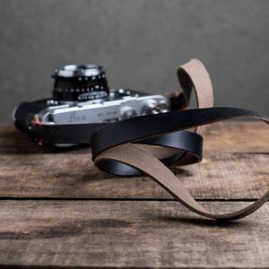 Hawkesmill-Kensington-Leather-Camera-Strap-Black-Stitched-Leica-M3-4