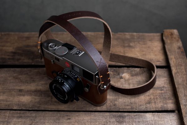Hawkesmill-Kensington-Leather-Camera-Strap-Brown-Stitched-Leica-M6-3