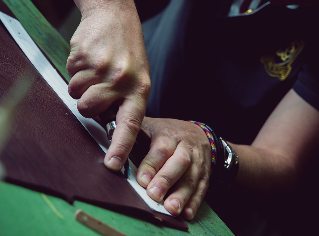 Handmade Leather Camera Straps Hawkesmill England Cutting