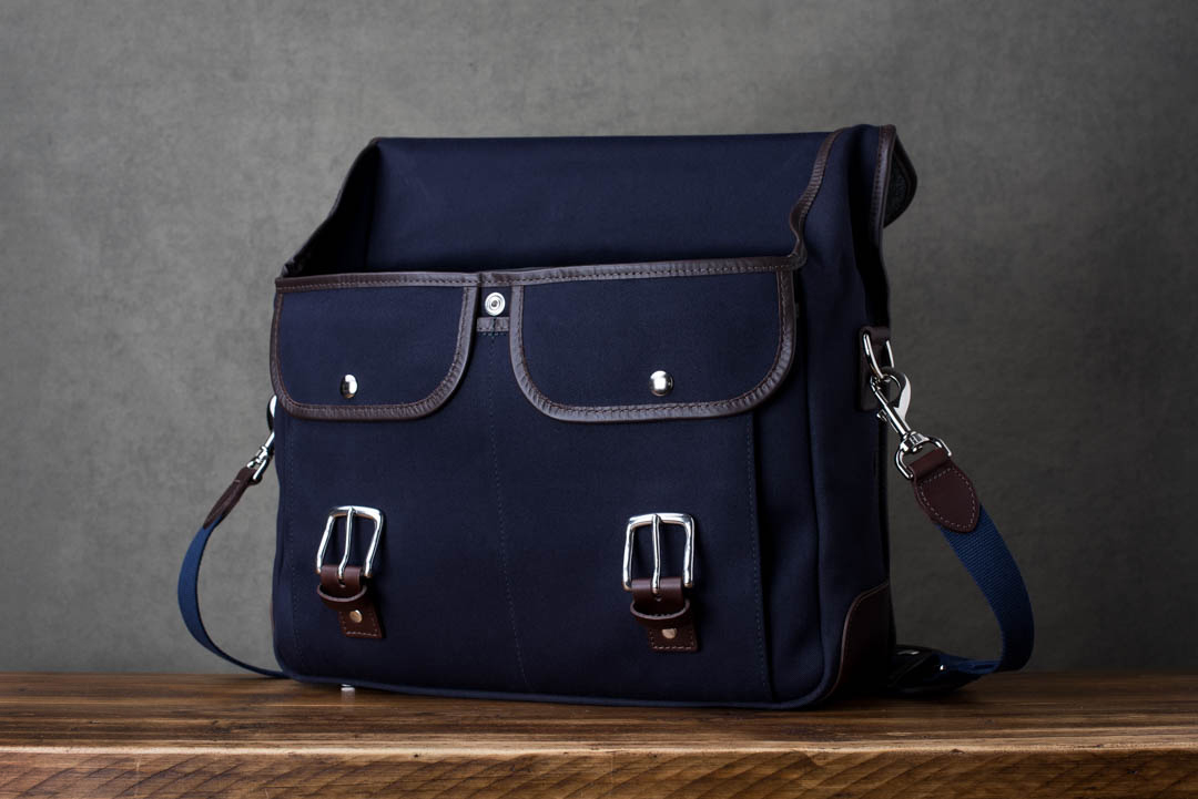 Hawkesmill-Monmouth-Street-Camera-Messenger-Backpack-Front-Pockets