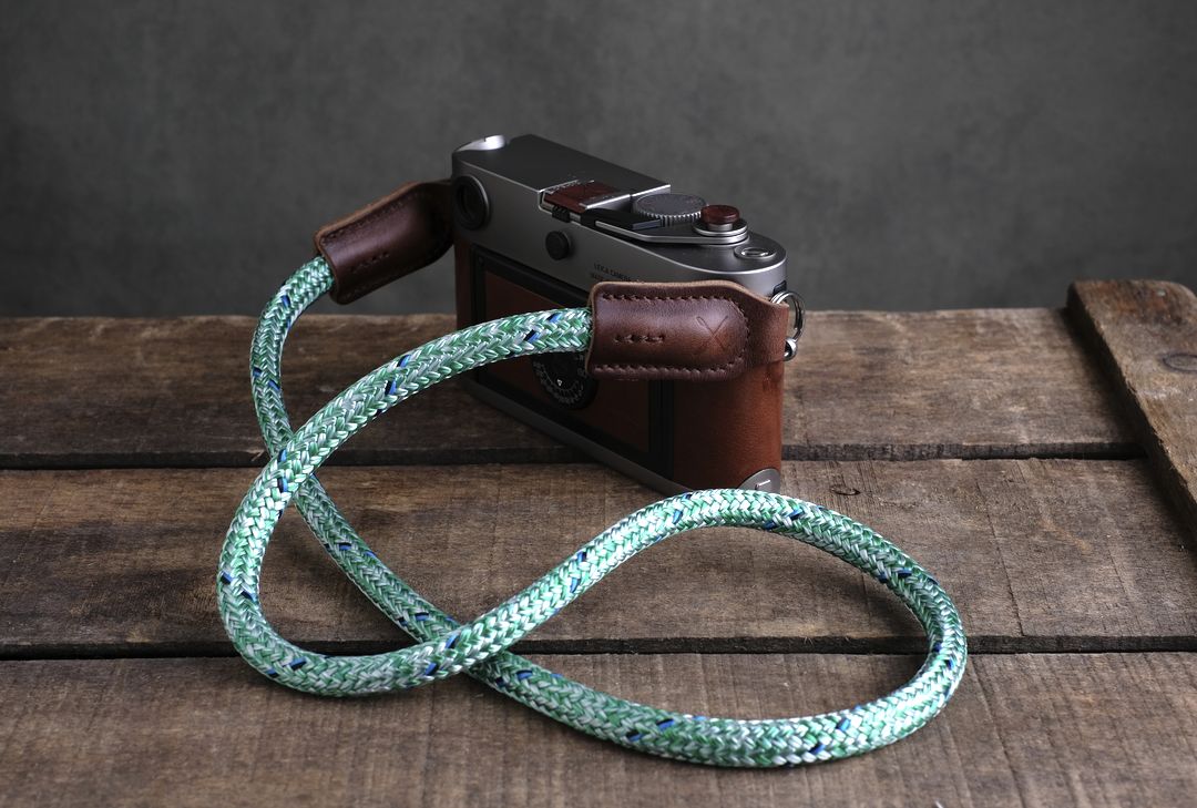 hawkesmill-rope-camera-strap-green-logo